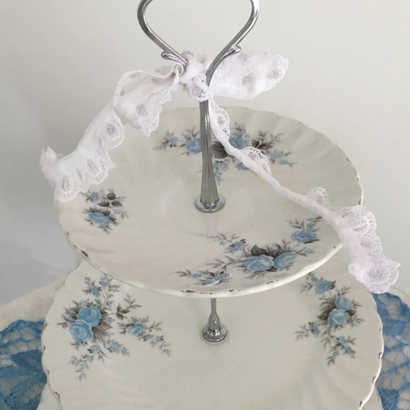 CUSTOM WEDDING PLATES - 2 OR 3 TIER CAKE PLATES ~ ELEGANT & MADE TO ORDER ~ - Picture 4 of 8